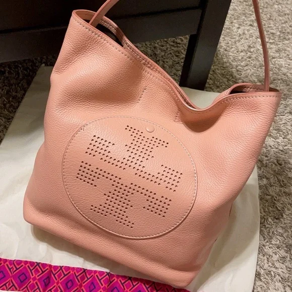 Tory Burch Quinn Hobo in Sorbet/Pink - Picture 9 of 10